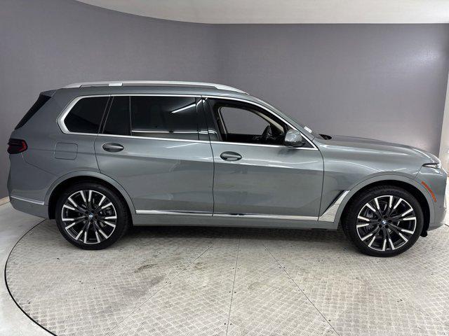 new 2025 BMW X7 car, priced at $91,550