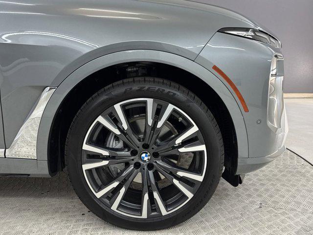 new 2025 BMW X7 car, priced at $91,550