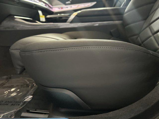 new 2025 BMW i7 car, priced at $176,675