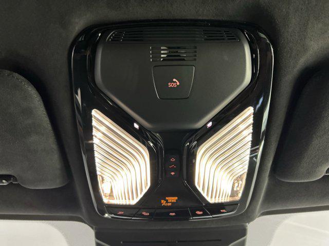 new 2026 BMW X7 car, priced at $120,090