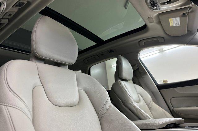 used 2019 Volvo XC60 car, priced at $21,996