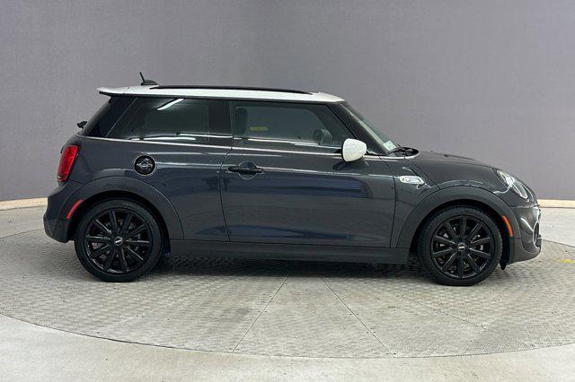 used 2020 MINI Hardtop car, priced at $15,998