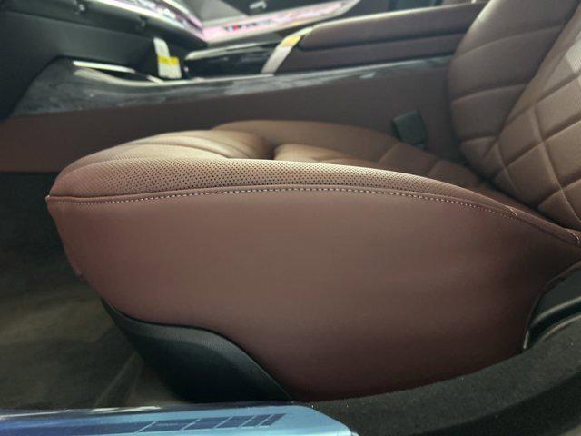 new 2025 BMW i7 car, priced at $129,255