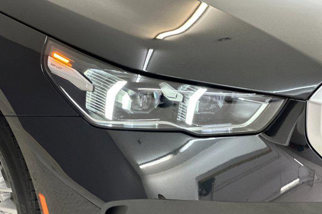 new 2025 BMW 530 car, priced at $60,425