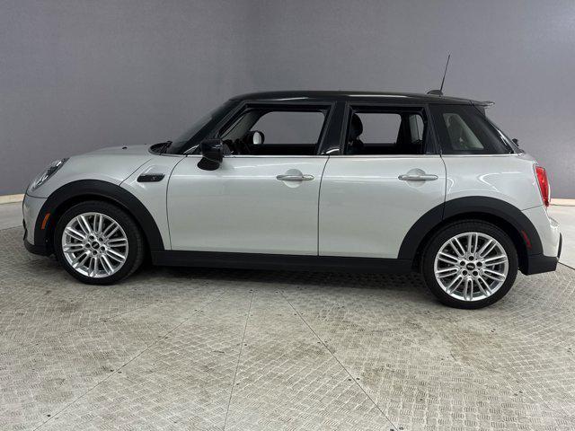 used 2023 MINI Hardtop car, priced at $24,698