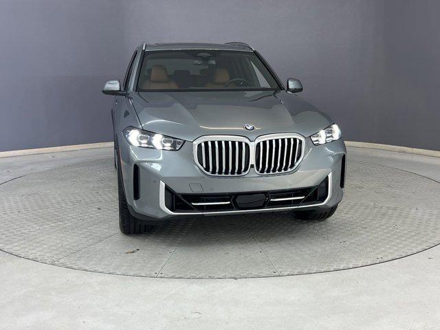 new 2025 BMW X5 car, priced at $69,125