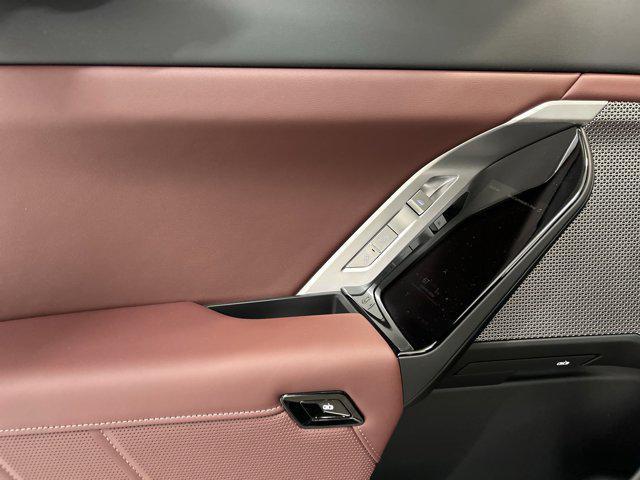new 2025 BMW 760 car, priced at $132,225