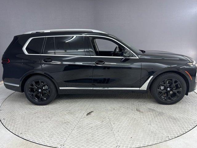 new 2025 BMW X7 car, priced at $88,195