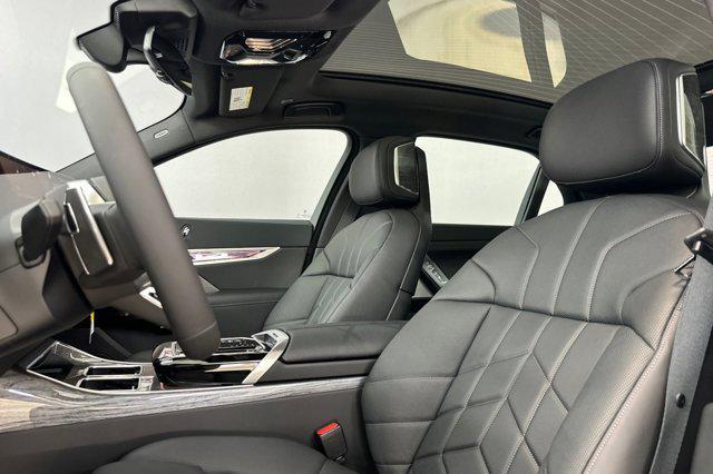 new 2025 BMW 760 car, priced at $127,625