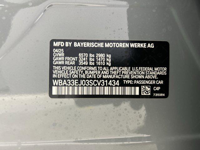 new 2025 BMW 760 car, priced at $137,275