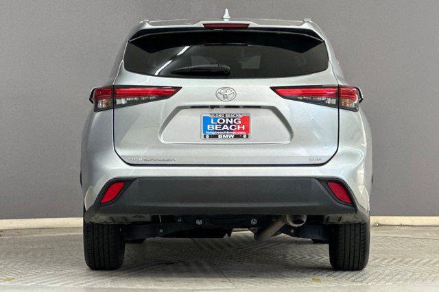 used 2023 Toyota Highlander car, priced at $28,997