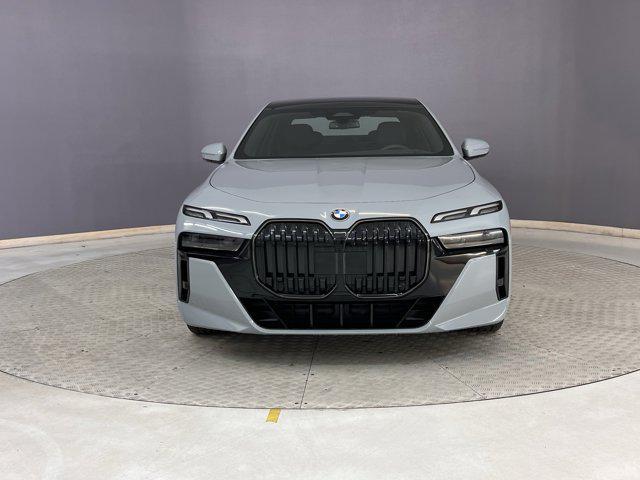 new 2025 BMW 760 car, priced at $132,375