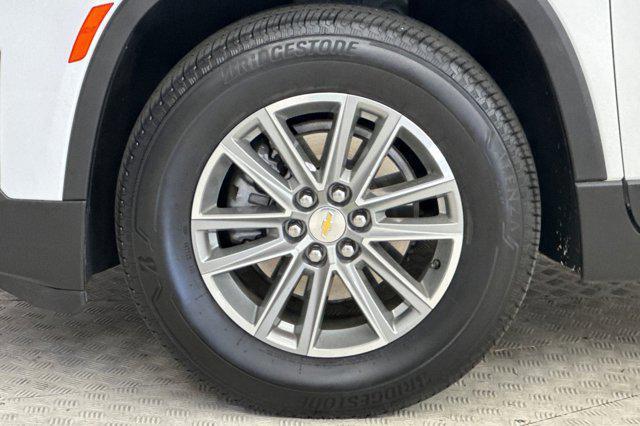 used 2023 Chevrolet Traverse car, priced at $31,199