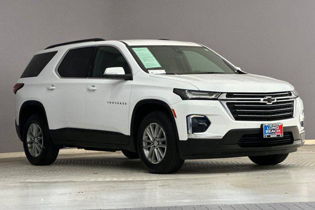 used 2023 Chevrolet Traverse car, priced at $31,199