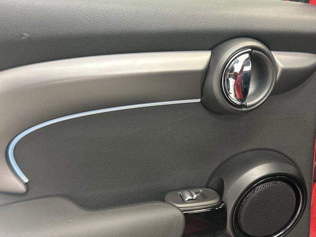 used 2022 MINI Hardtop car, priced at $22,899