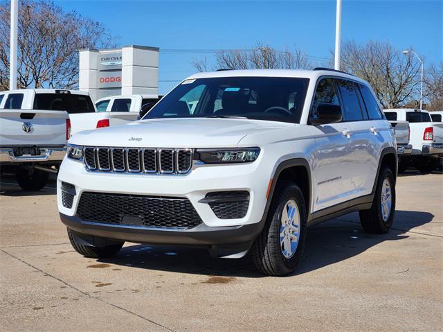 new 2025 Jeep Grand Cherokee car, priced at $33,786