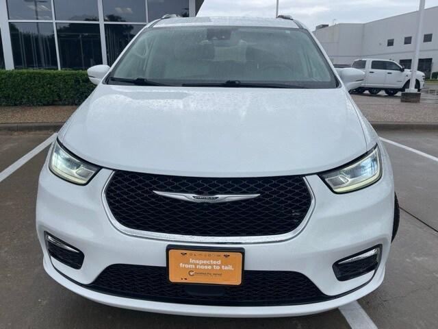 used 2021 Chrysler Pacifica car, priced at $22,858