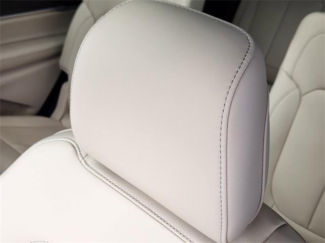 new 2025 Jeep Grand Cherokee L car, priced at $48,990