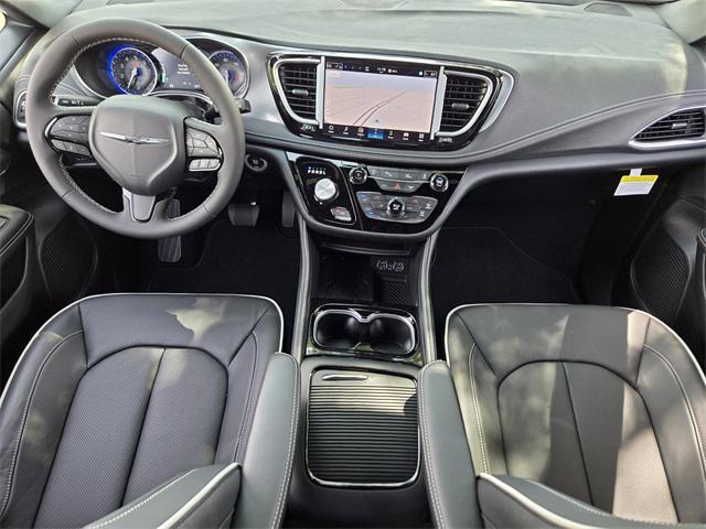 new 2025 Chrysler Pacifica car, priced at $47,626