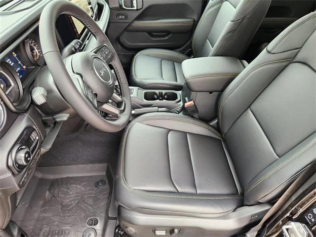 new 2025 Jeep Gladiator car, priced at $49,819
