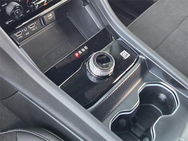 new 2025 Jeep Grand Cherokee car, priced at $39,280