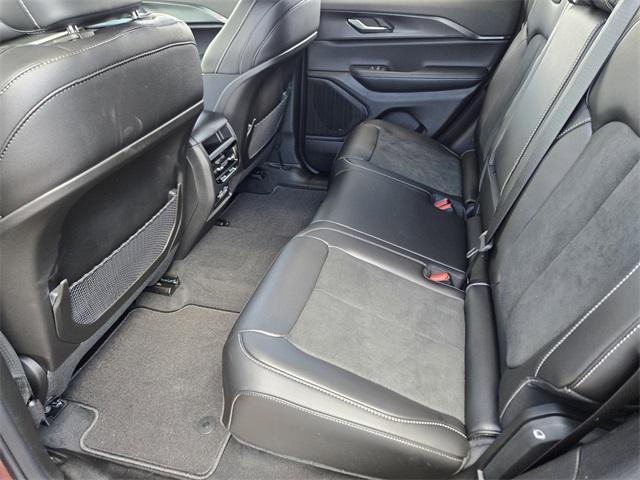 new 2025 Jeep Grand Cherokee car, priced at $39,280