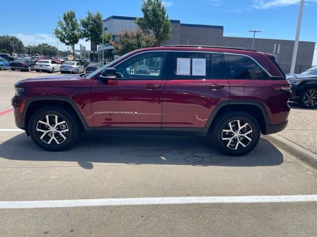 used 2024 Jeep Grand Cherokee car, priced at $30,672