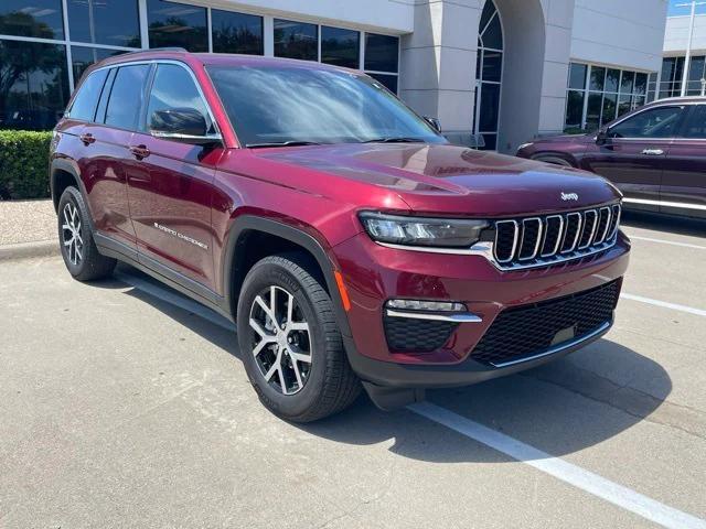used 2024 Jeep Grand Cherokee car, priced at $30,672