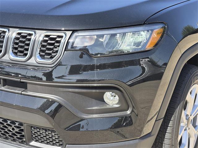 new 2025 Jeep Compass car, priced at $28,293