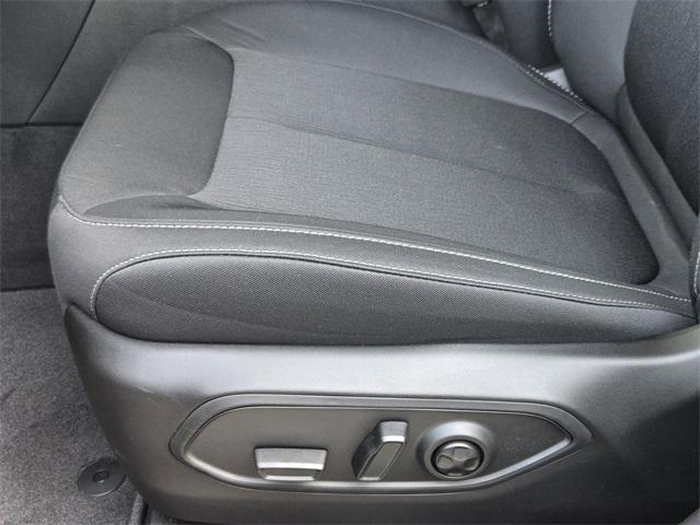 new 2025 Jeep Grand Cherokee car, priced at $37,681