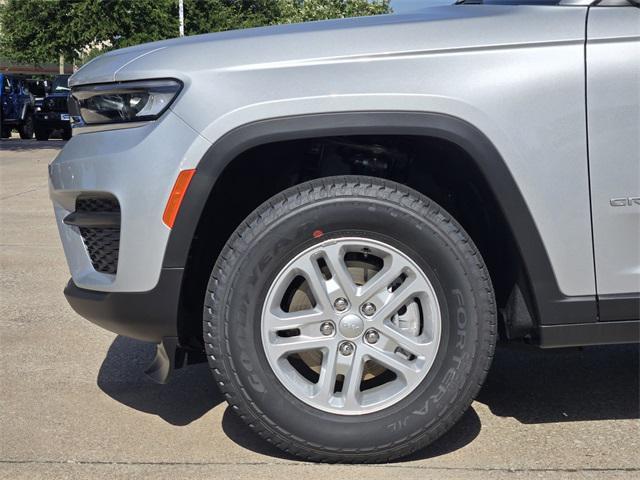 new 2025 Jeep Grand Cherokee car, priced at $37,681