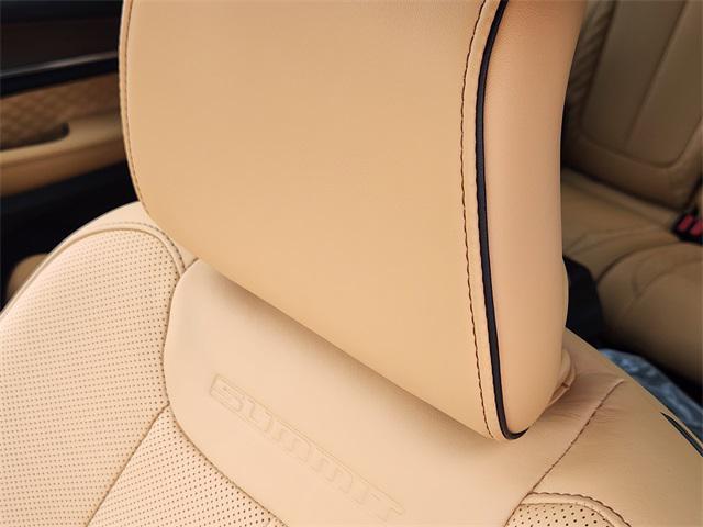 new 2025 Jeep Grand Cherokee L car, priced at $65,850