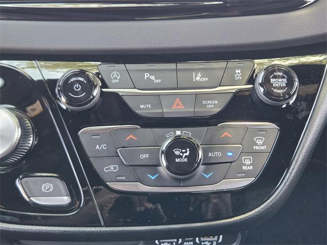 new 2025 Chrysler Voyager car, priced at $40,113