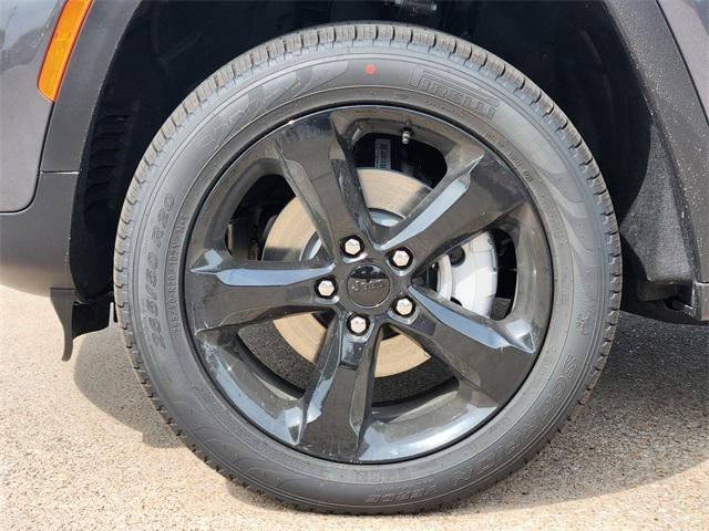 new 2025 Jeep Grand Cherokee car, priced at $46,606