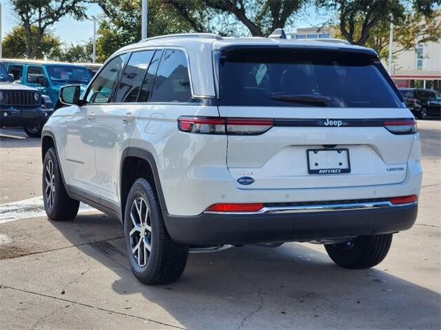 new 2025 Jeep Grand Cherokee car, priced at $49,215