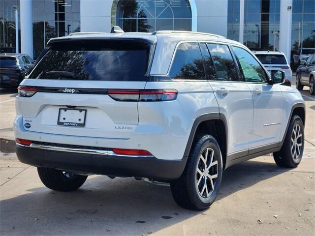 new 2025 Jeep Grand Cherokee car, priced at $49,215