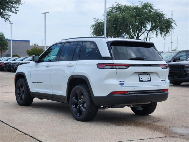 new 2025 Jeep Grand Cherokee car, priced at $43,875