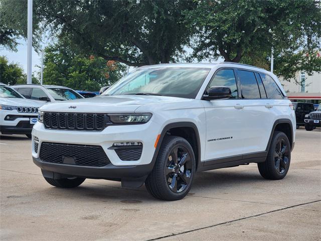 new 2025 Jeep Grand Cherokee car, priced at $43,875