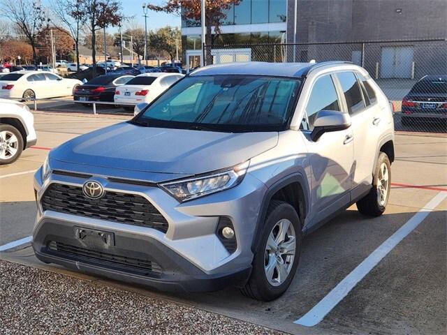 used 2020 Toyota RAV4 car, priced at $22,995