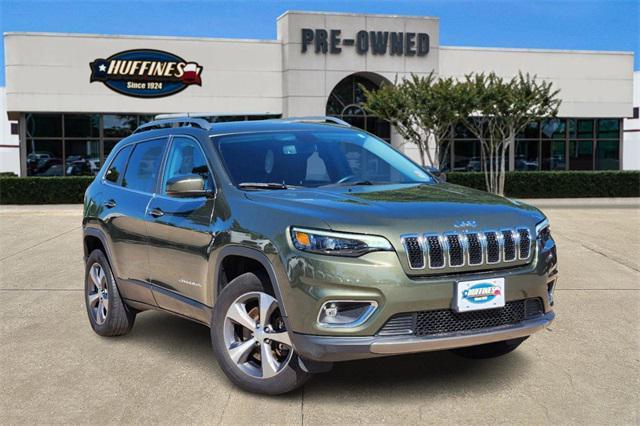 used 2020 Jeep Cherokee car, priced at $23,595