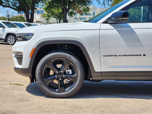 new 2025 Jeep Grand Cherokee car, priced at $45,370