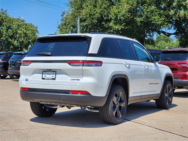 new 2025 Jeep Grand Cherokee car, priced at $45,370