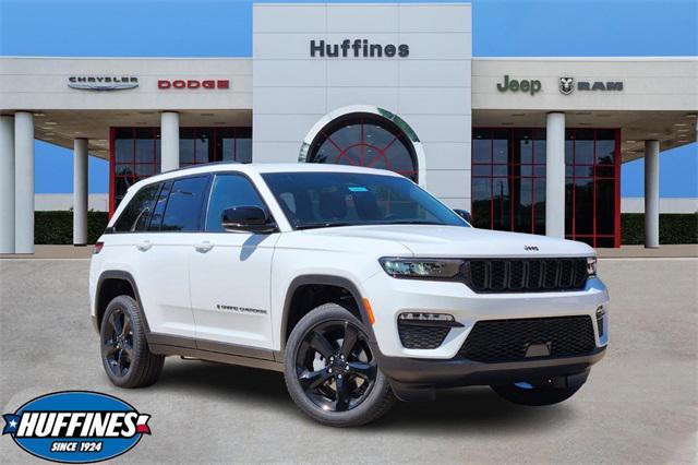 new 2025 Jeep Grand Cherokee car, priced at $45,370