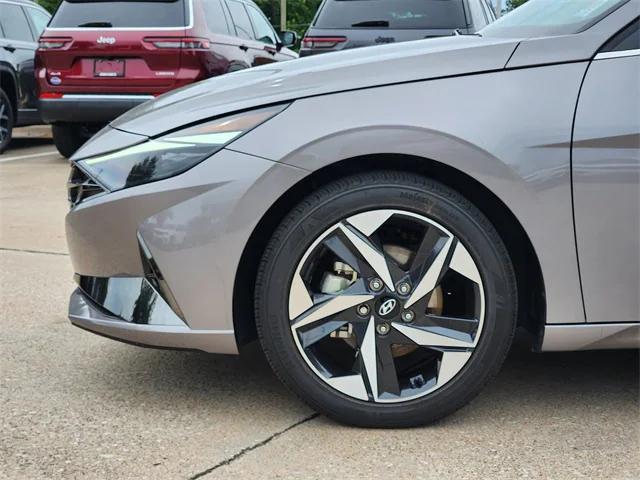 used 2022 Hyundai Elantra car, priced at $22,166