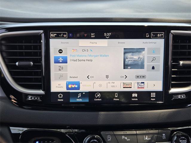 new 2025 Chrysler Voyager car, priced at $40,113