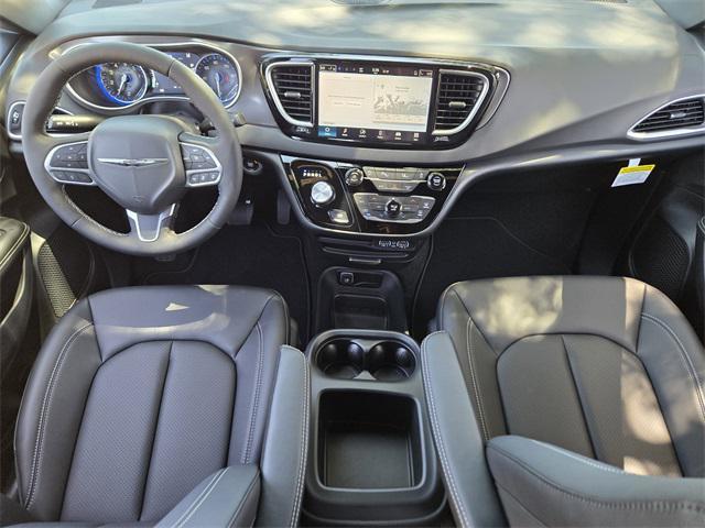 new 2025 Chrysler Voyager car, priced at $40,113
