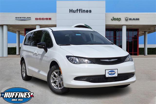 new 2025 Chrysler Voyager car, priced at $40,113