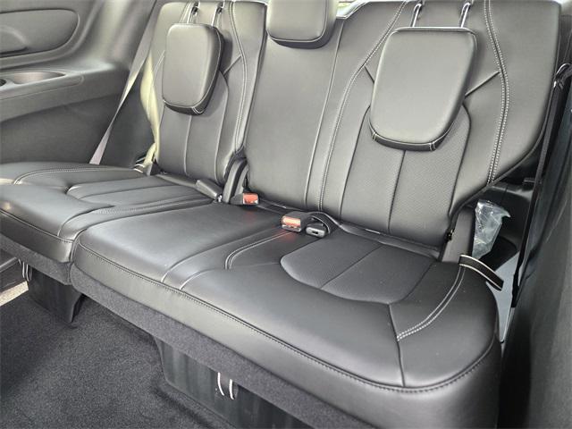 new 2025 Chrysler Voyager car, priced at $40,113