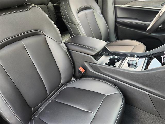 new 2025 Jeep Grand Cherokee L car, priced at $45,198