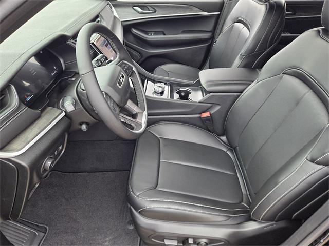 new 2025 Jeep Grand Cherokee L car, priced at $50,007